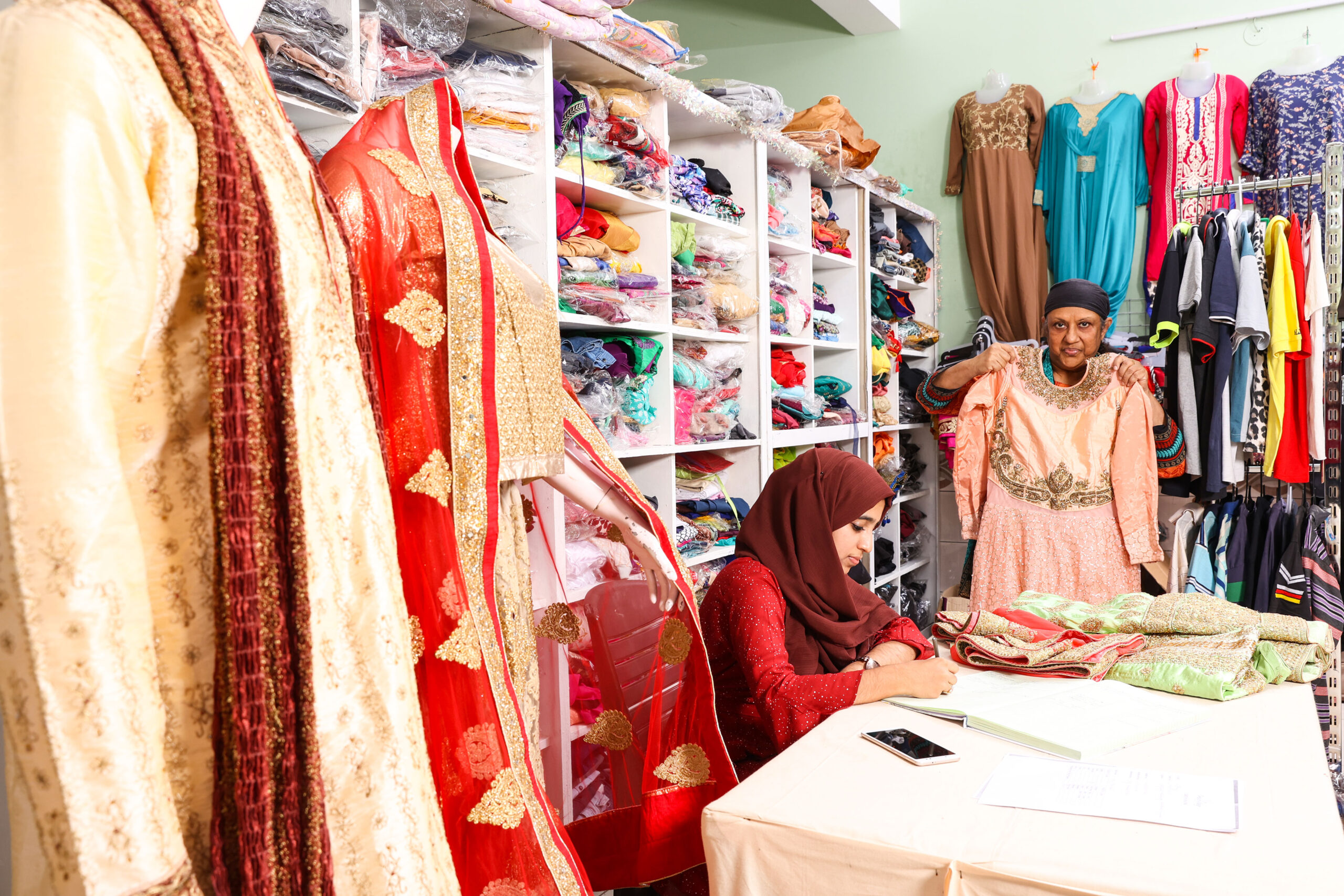 dress-bank